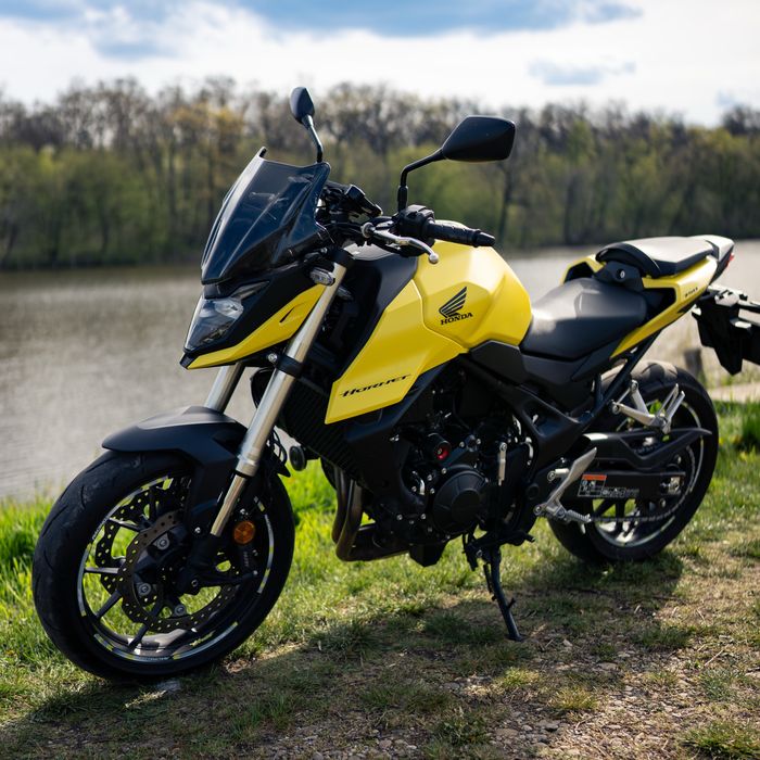 Honda Hornet CB750 2024 – 6000 km | Stare impecabila