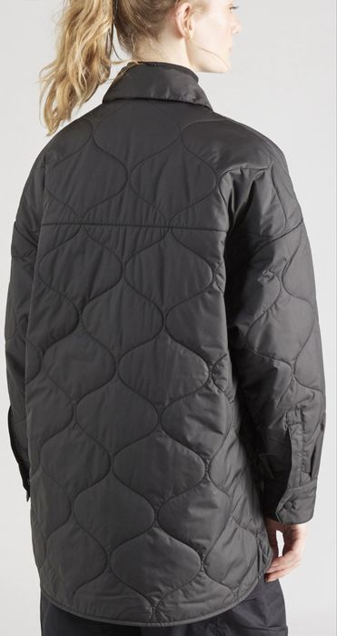 Преходно яке NIKE