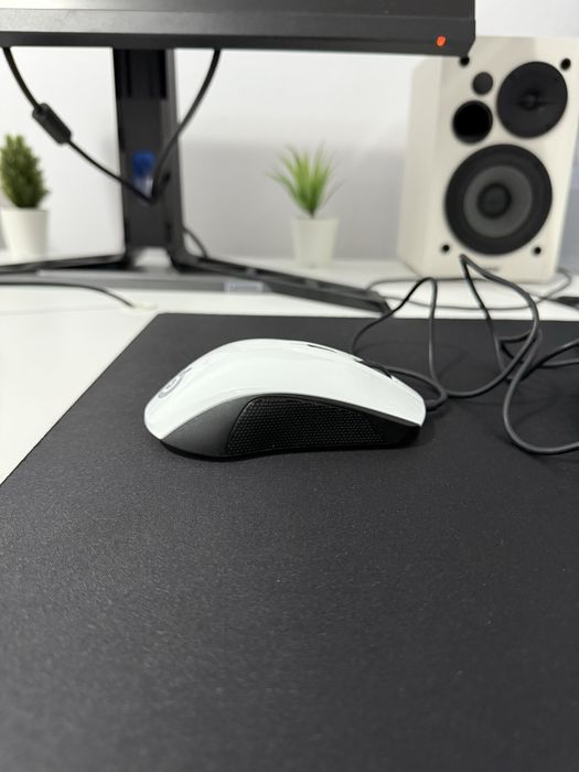 Steelseries rival 100 white