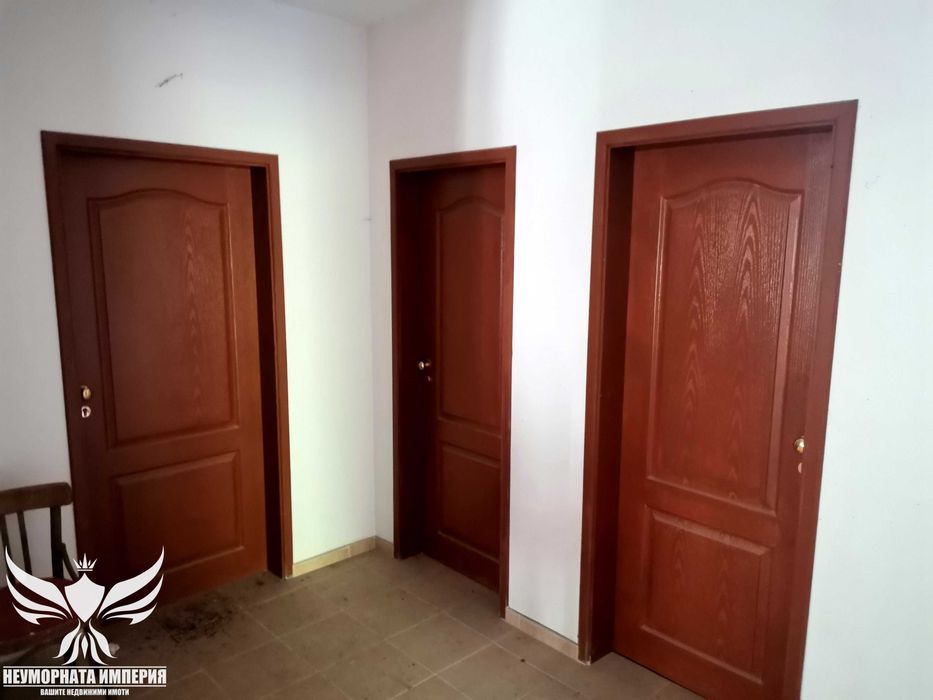 Продава се Хотел в с. Нареченски бани, Област Пловдив - 3557 кв.м за 155 €/кв.м - Снимка #21