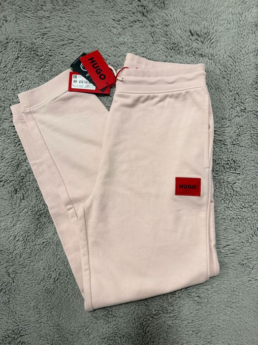 Hugo Boss долници