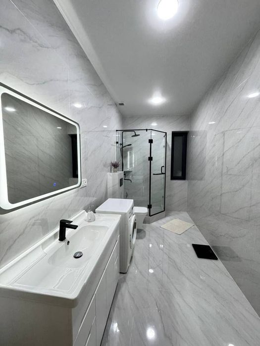 ПРОДАЕТСЯ ДОМ
на Карасу-6
 Мирзо-Улугбекский район
Ор.р: Рядом с магаз