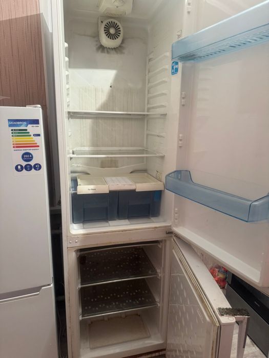 Тоңазытқыш сатылады 20 мыңға тез арада жөндеу жұмыстары қажет Тонгуш 1