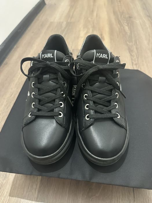 Кецове Karl Lagerfeld 39, отговарят на 38