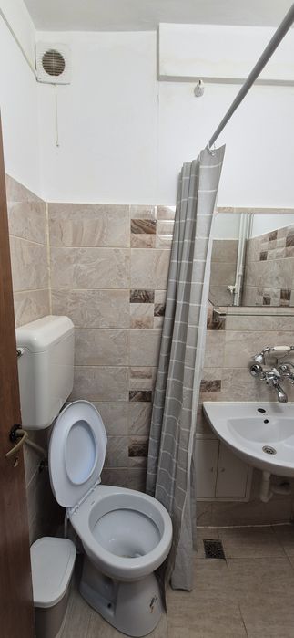 Garsoniera de inchiriat
