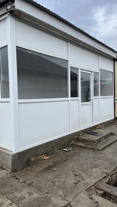 Срочна продам пластиквый перегородоку