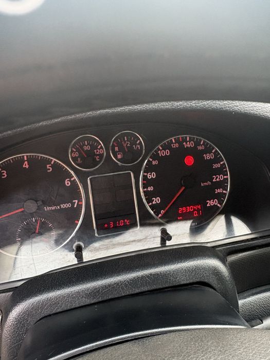 Продам Audi A4 (B5)