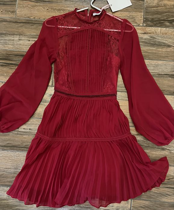 Рокля True Decadence