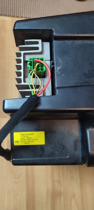 Сабвуфер Harman Kardon Logic 7