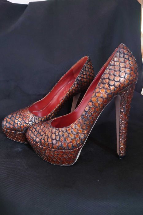 Sergio Rossi 38.5 Python