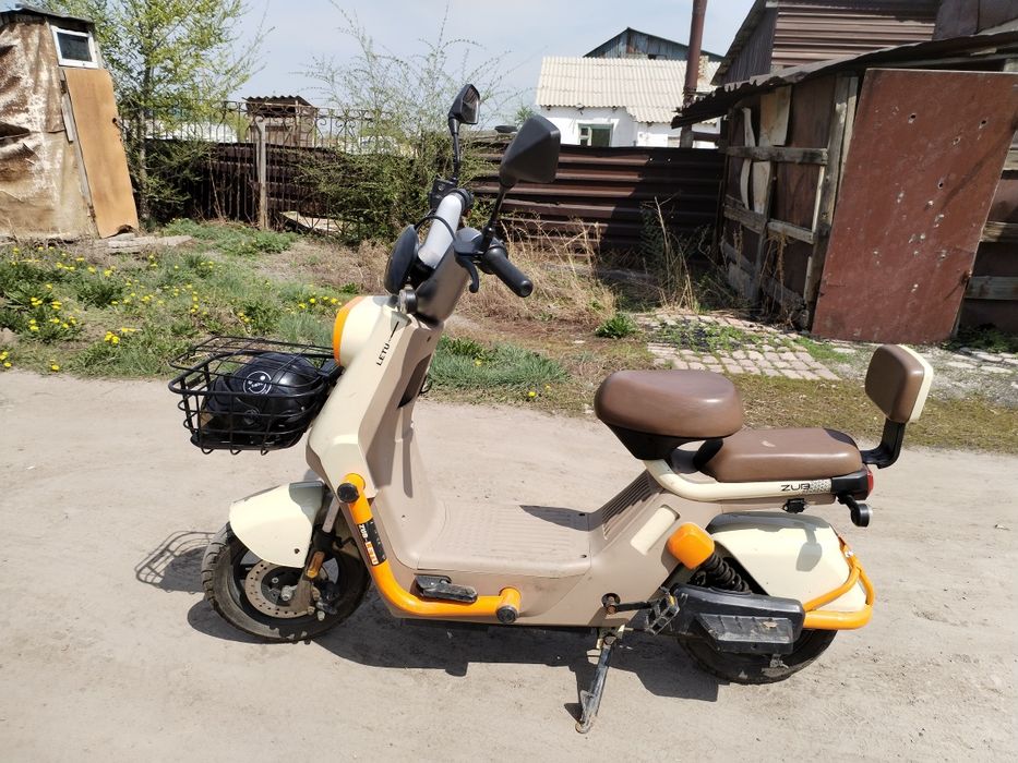 Продам электрон скутер танк 108