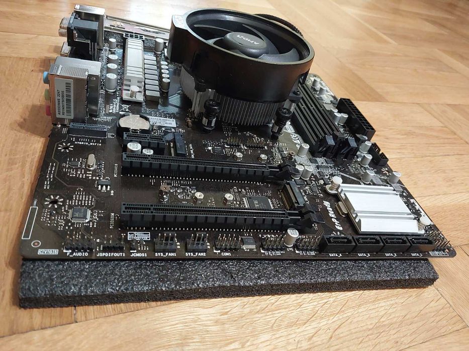 Ryzen 5 3600 + Biostar B550MX/E Pro ver.6.0 + Wraith Stealth