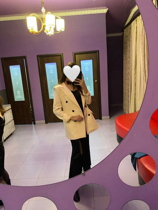 Продам пиджак . В идеальном состоянии.