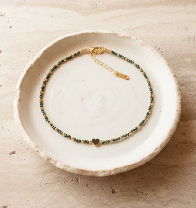 Колиета с перли,еснествени камъни и мъниста ръчна изработка