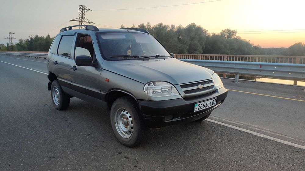 Продам Шевроле ниву