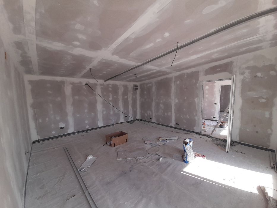 Amenajari interioare si exterioare