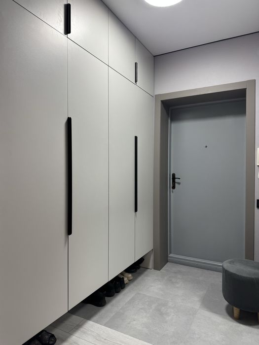 Продам 3 комн.  в новостройке