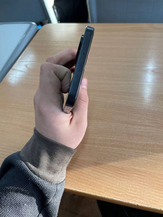 Самсунг гелакси а17