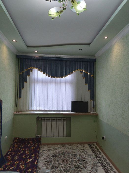 Срочно продаётся квартира Мирабадский р-н Куйлюк массив 1 2/4/4
