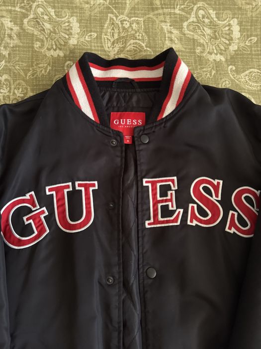 Мъжки Бомбър Guess