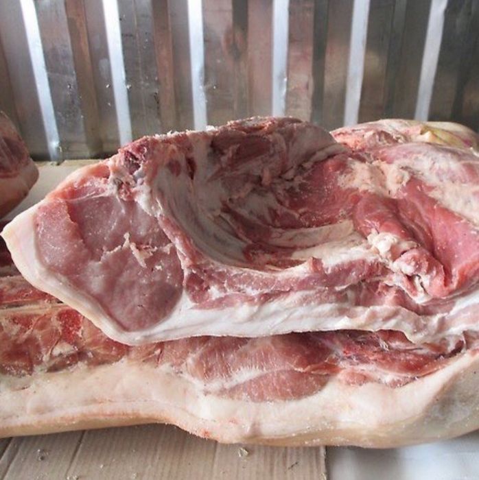 Свинина по 2000 тг кг