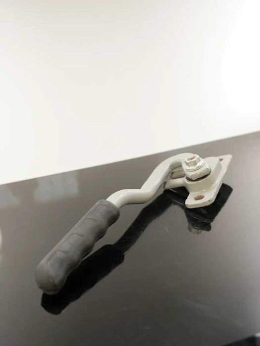 Запоры борта Газель