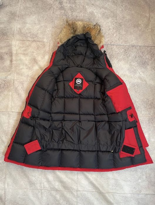 Оригинално зимно яке Canada Goose Expedition размер xs