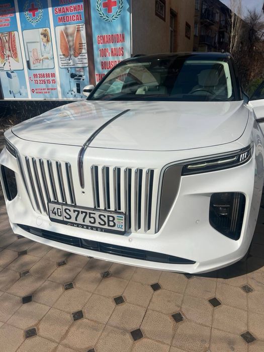 Hongqi e-hs9 sotiladi