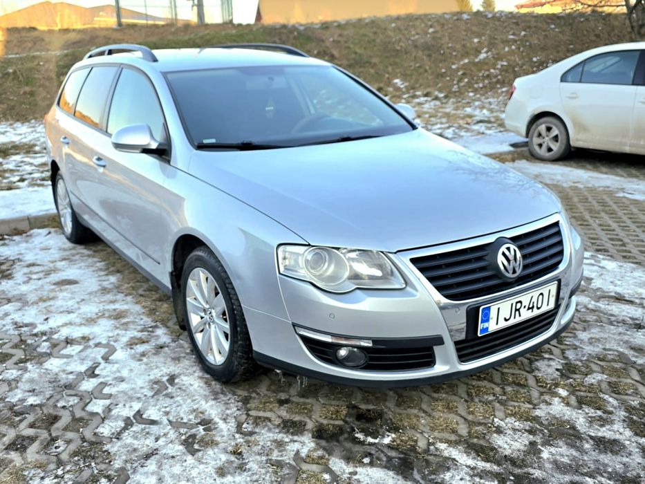 Passat automat îngrijit motor 2.0 disel 
Preț 2450 euro 
0️⃣7️⃣4️⃣3️⃣5