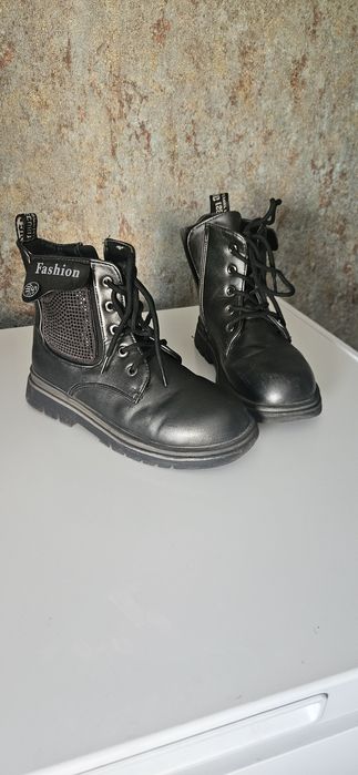 Обувь на девочку