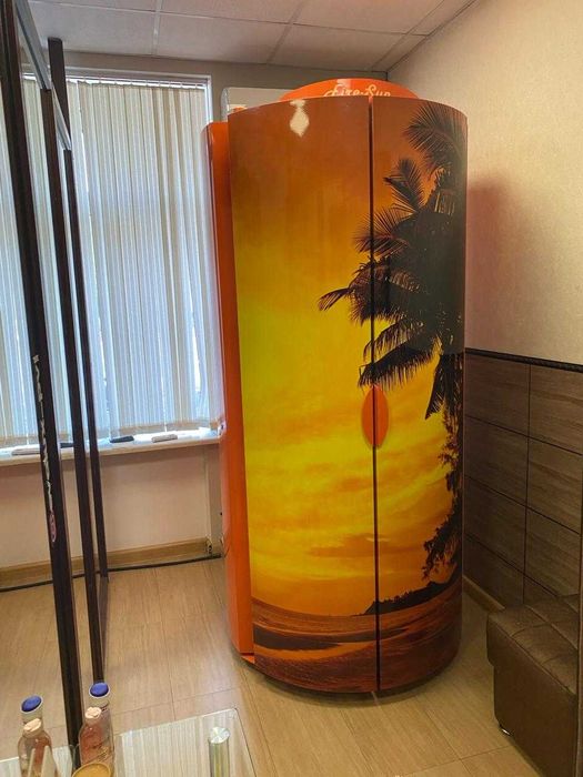 Продам солярий вертикальный