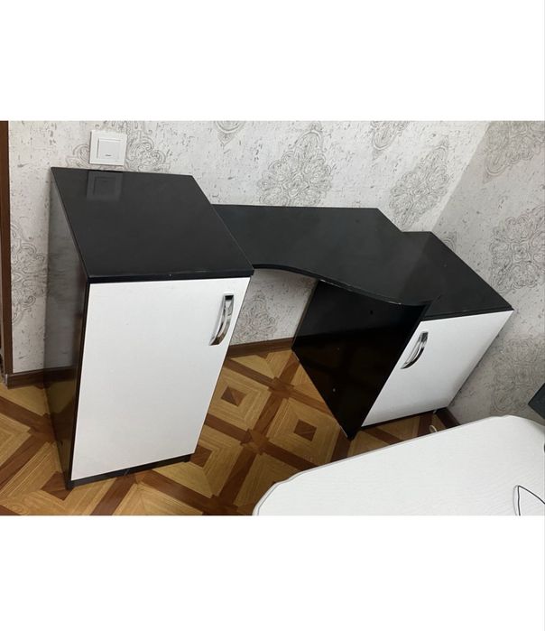 Туалетный столик