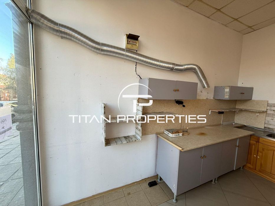 Дава се под наем Магазин в Бургас, Възраждане - 22 кв.м за 239.19 € - Снимка #1