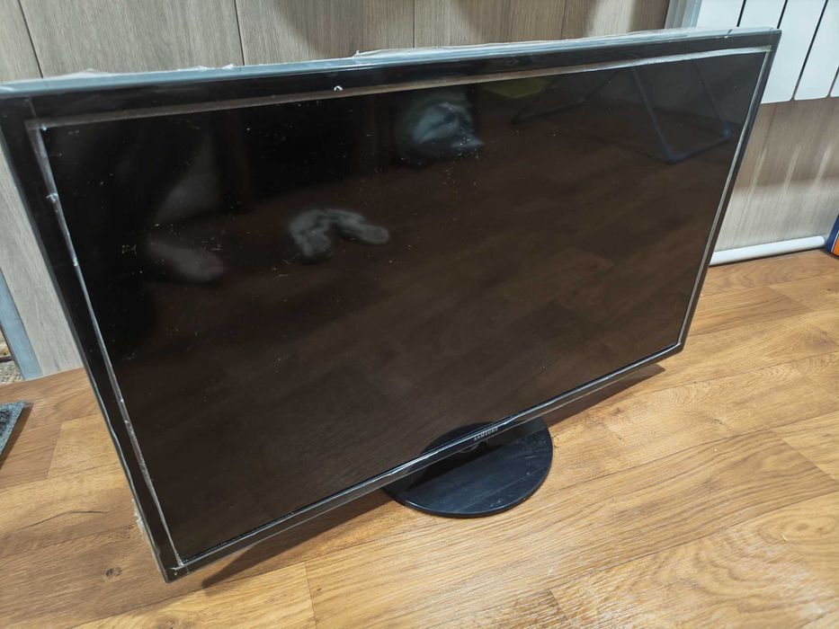 продам телевизор Samsung 32 диагональ (Малайзия)