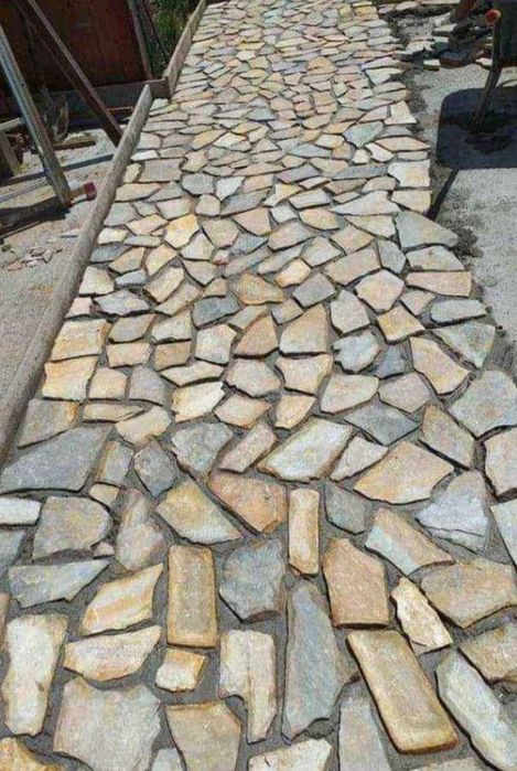 Piatra Naturala de Munte