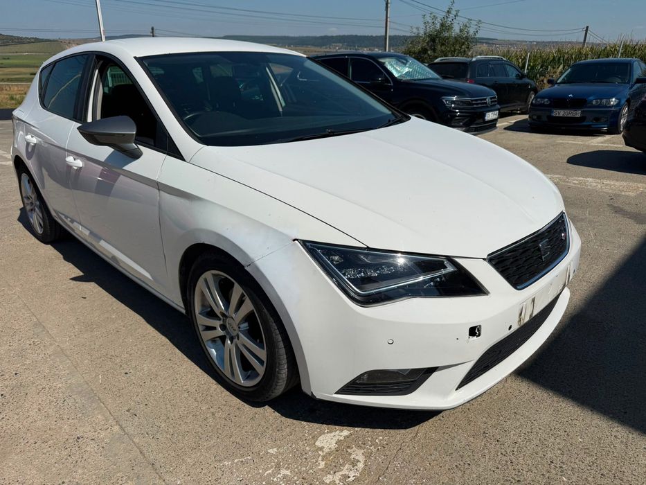 Dezmembrez Seat Leon 3 FR 2014 hatchback alb lb9a 2.0 tdi CKFC