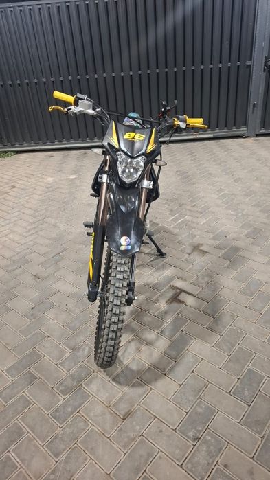 Эндуро 300 кубов