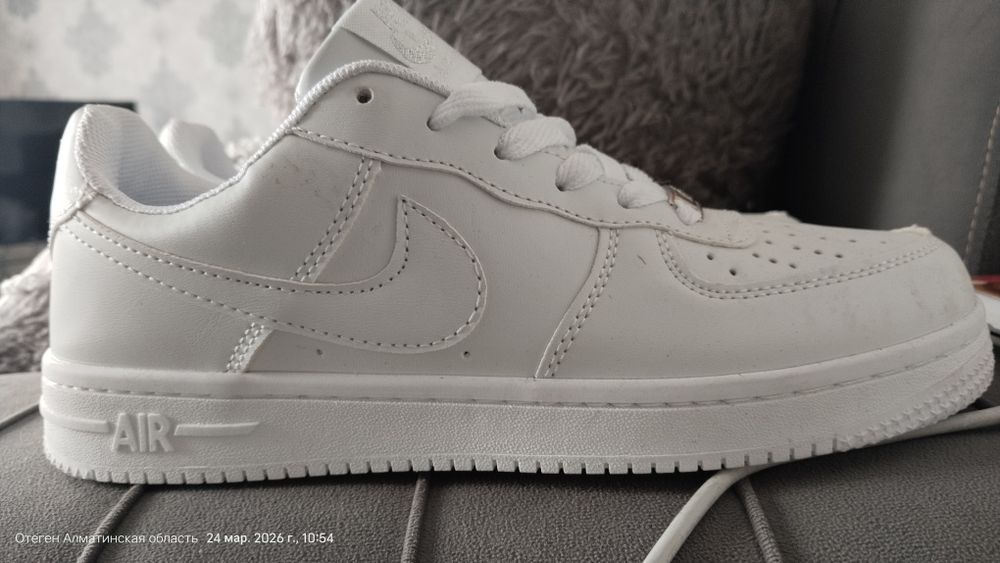 кроссовки новые найк