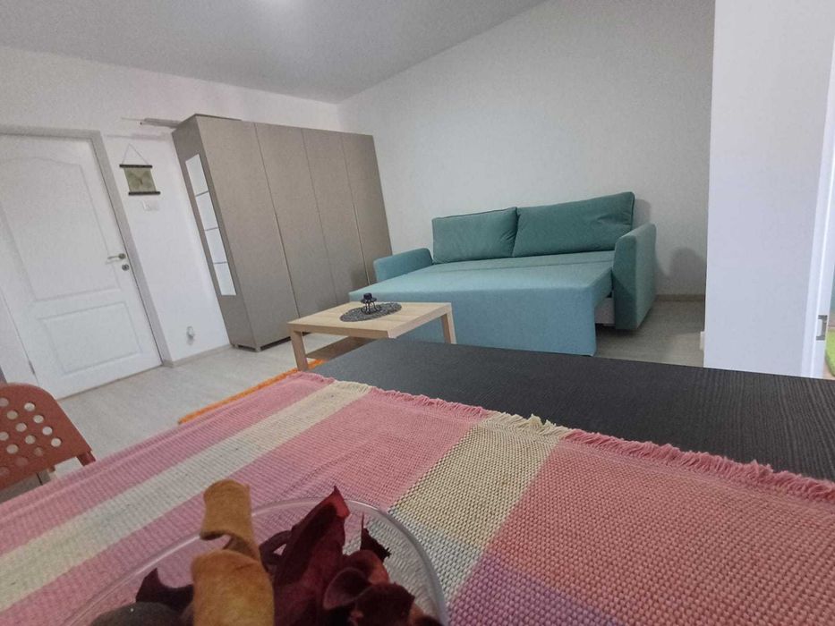 Proprietar inchiriez garsoniera