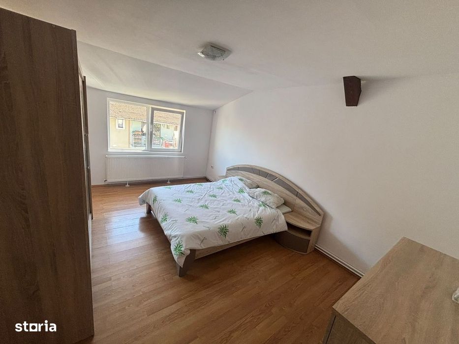 apartament 2 camere Sub Arini