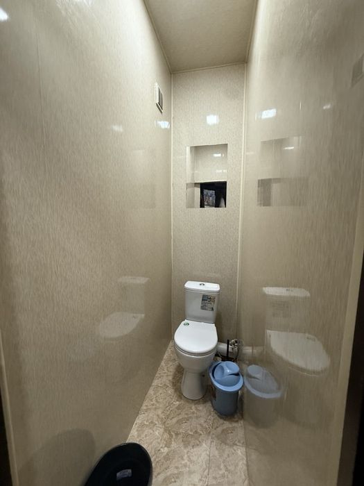 1 переделанная в 3 комн. 2 этаж.