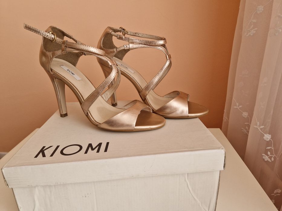 Дамски сандали 39номер