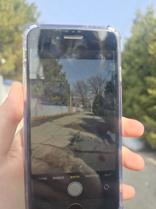 IPhone SE 2поколения 2022гг