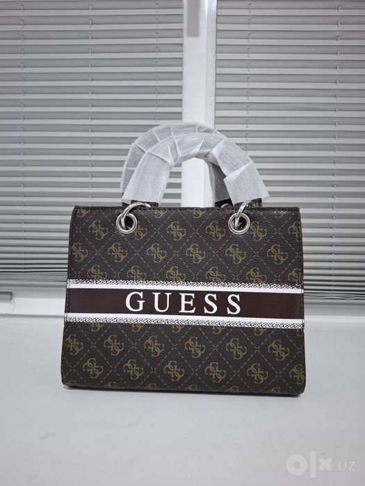 Женские Сумочка GUESS