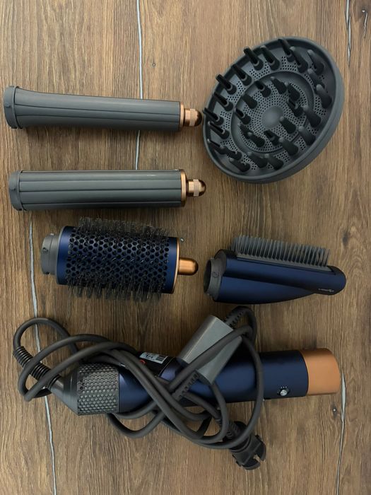 Dyson Airwrap — стайлер для волос