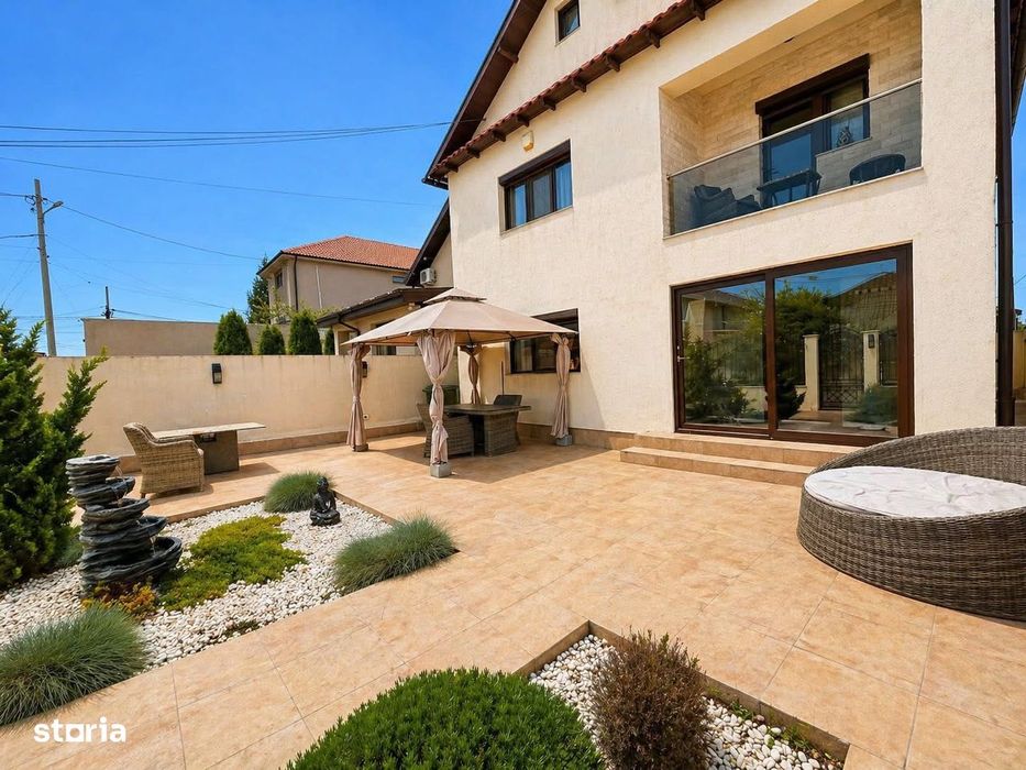 DE VANZARE  Casa P+1+M  220 mp utili  Navodari  Str Muzicii
