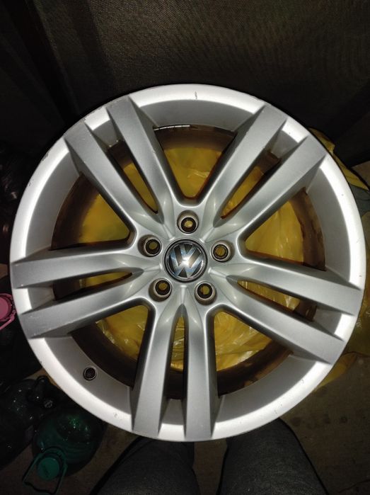 Jante originale VW R18