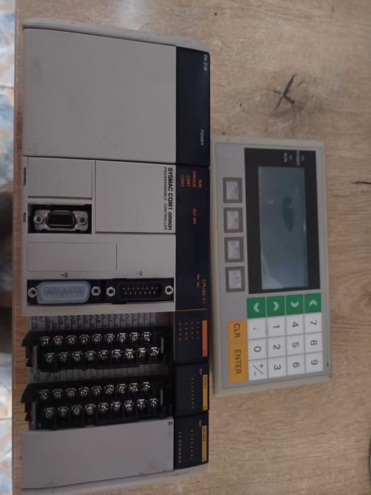 PLC OMRON CPU45-V1 si interfata