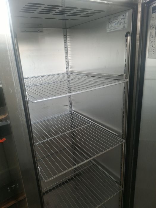 Хладилник професионален FOSTER