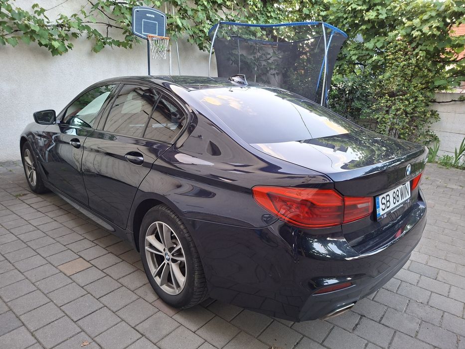 BMW 5 Series 2020 — imagine 3